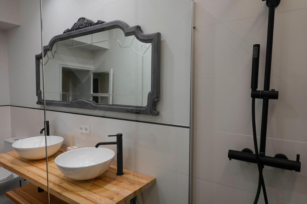 Aparthotel Hospederia Santa Clara à Utrera Extérieur photo