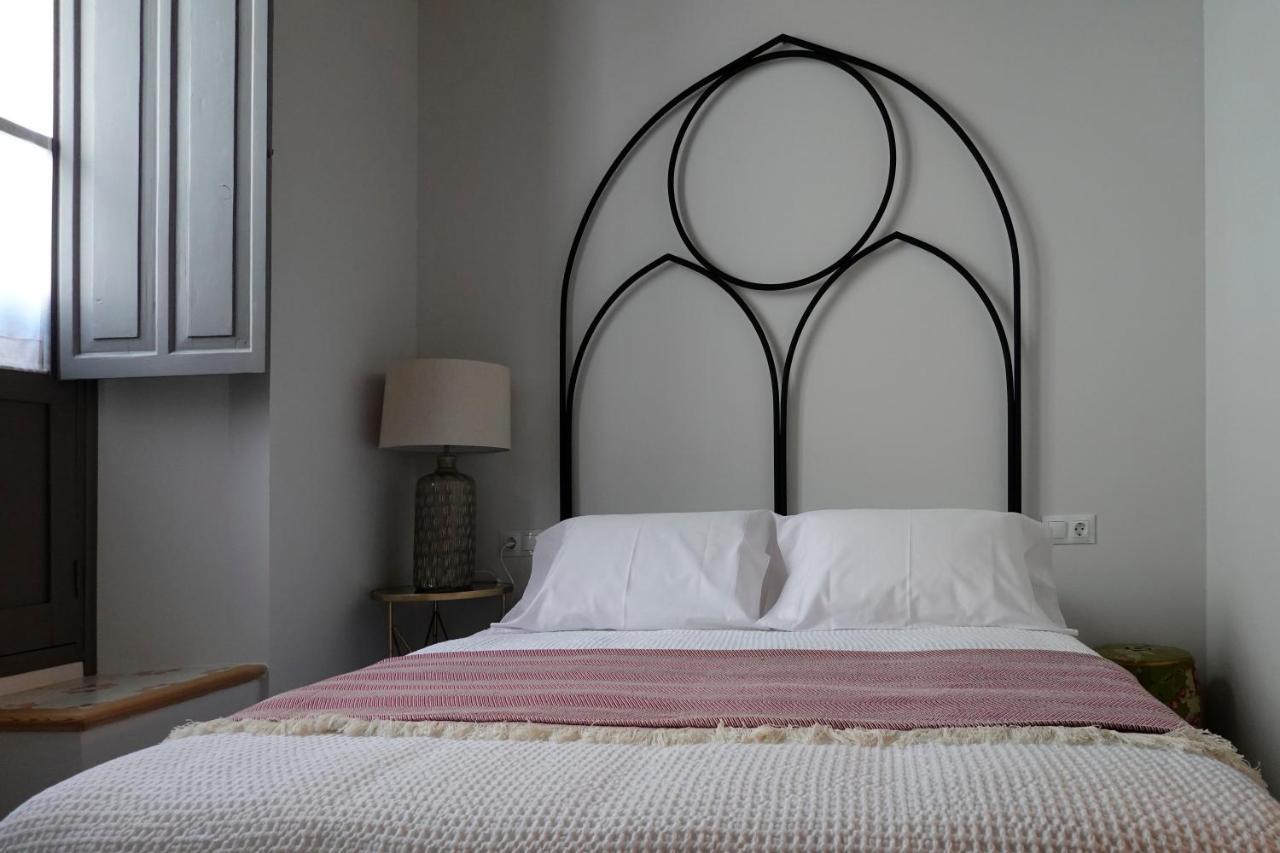 Aparthotel Hospederia Santa Clara à Utrera Extérieur photo