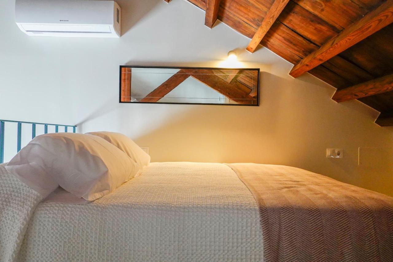 Aparthotel Hospederia Santa Clara à Utrera Extérieur photo